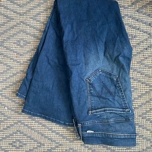 Mother sz 29 “The Outsider” Cropped Flare